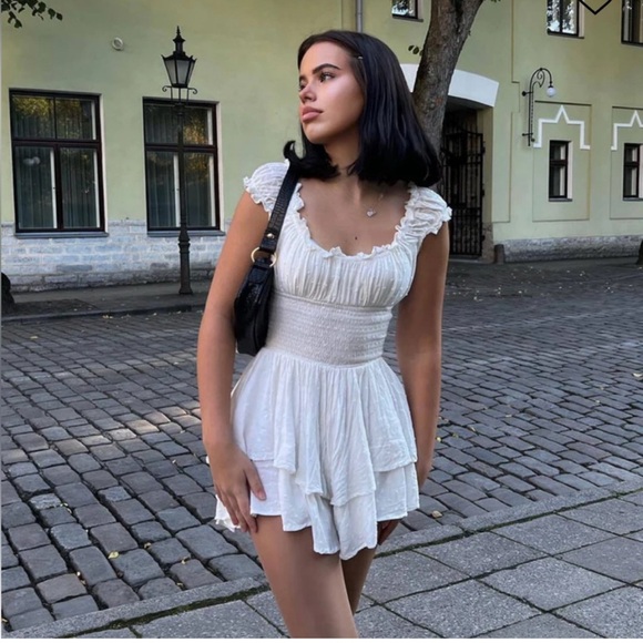 Princess Polly Other - Princess Polly White Ruffle Dress